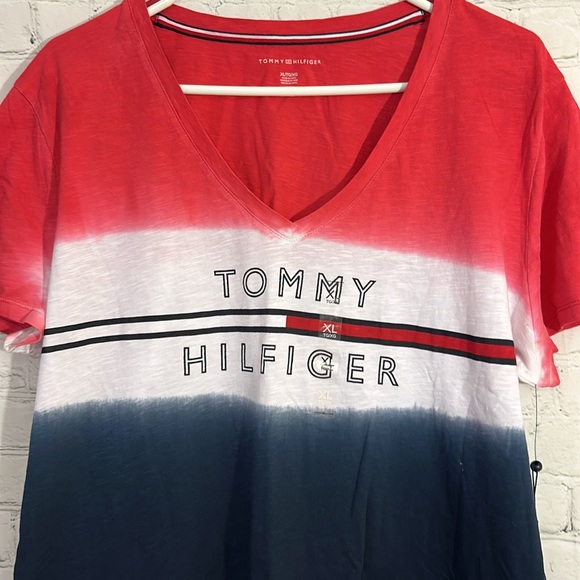 Tommy Hilfiger graphic lightweight tee - Picture 2 of 7